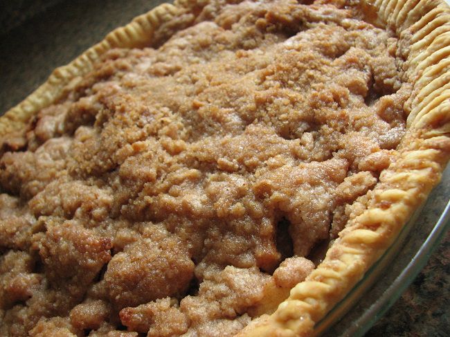 Cinnamon Apple Crumb Pie Recipe