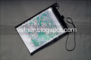 Flatbed for maps or documents