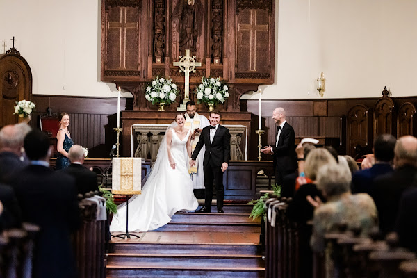 Annapolis Yacht Club Wedding photographed by Heather Ryan Photography