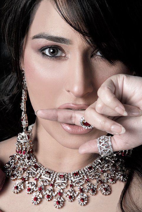 Reema Khan Hot Jewelery Photo Shoot 2012