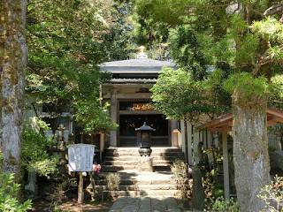  日金山東光寺