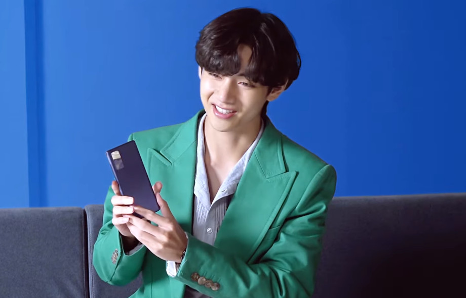 Samsung Galaxy S Fe Specs Features Bts Promo Photos And Availability In The Philippines Techpinas