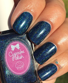 Cupcake Polish Bat-Chelor Pad