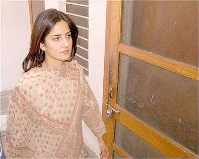 Katrina Kaif Without Makeup Pics