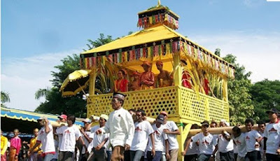 8 Tradisi Unik Menyambut Lebaran Di Indonesia