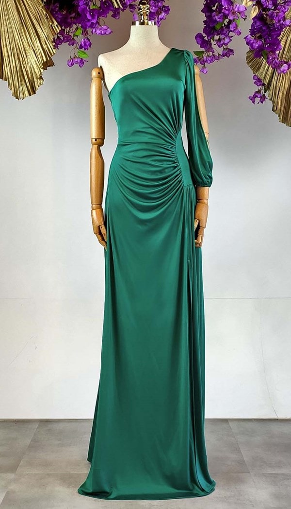 vestido longo verde esmeralda um ombro só para madrinha de casamento