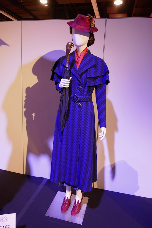 Emily Blunt Mary Poppins Returns movie costume