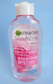 tonico-agua-rosas-pieles-sensibles