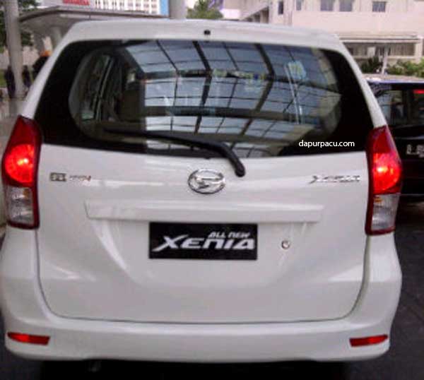 Malaysia Motoring News: 2012 Toyota Avanza/Daihatsu Xenia 