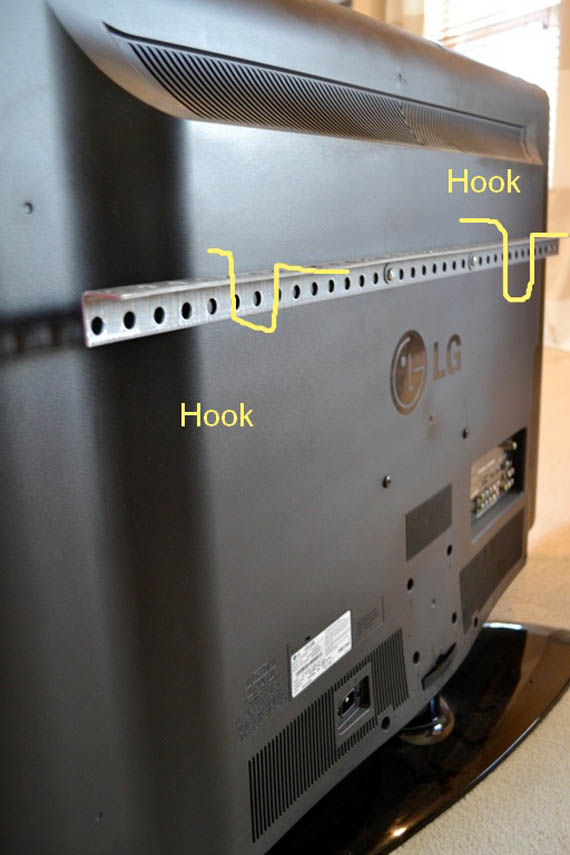 Remodelaholic | Wall Mount Your Flat Screen TV for Under $15 Dollars