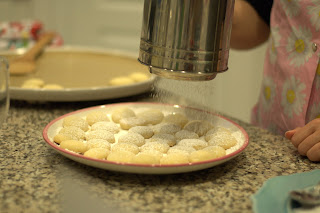 Kourambethies - Greek Cookies