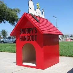 24 Best On Top of Snoopyu0027s Doghouse images Snoopy, Snoopy dog