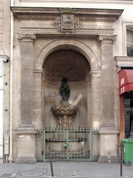 Fontaine de Joyeuse or fontaine Saint-Louis, Rue de Turenne, Paris