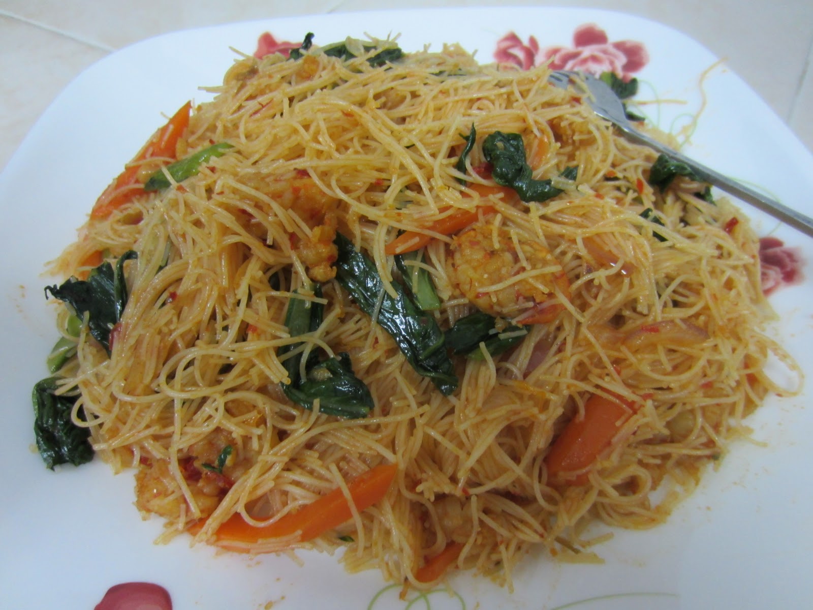 Dari Dapur Maklong: Jom Sarapan mihun goreng