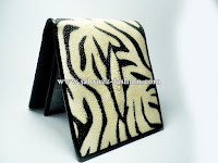 Jual Dompet Pria Kulit Ikan Pari Premium - Zebra