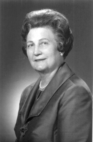 Estella Stapley portrait