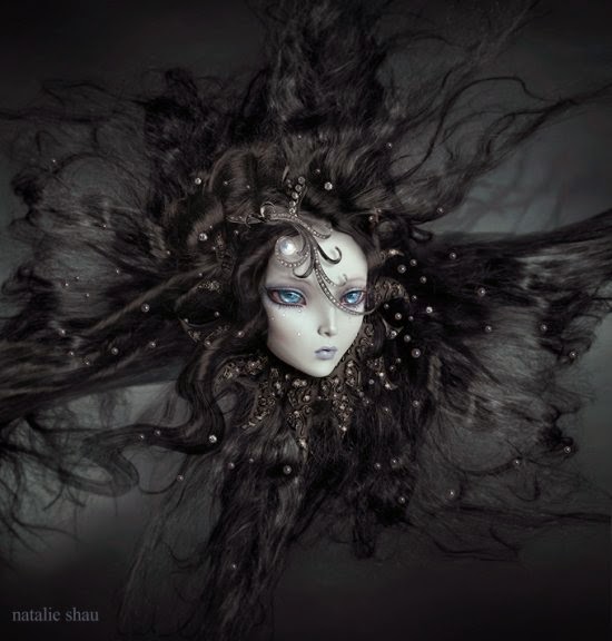 Natalie Shau ilustrações photoshop fashion surreal sombrio terror