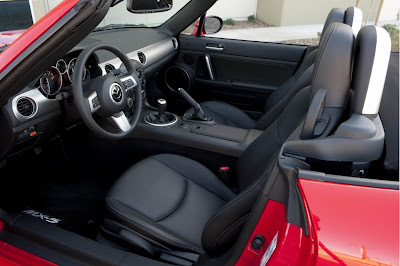 2011 Mazda MX-5 Miata Interior