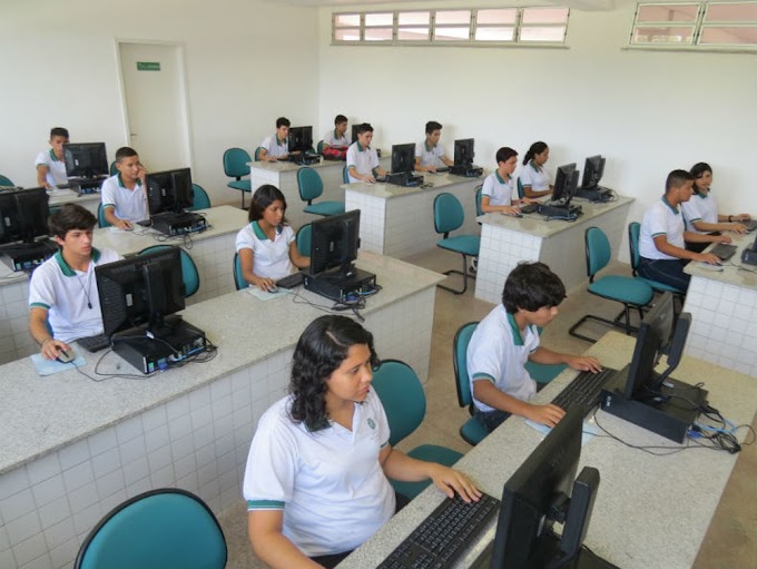 Concurso para professor no Ceará tem 2,5 mil vagas e salários de até R$ 3,5 mil