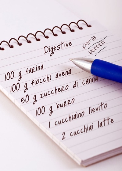 note-pad-with-pen copia
