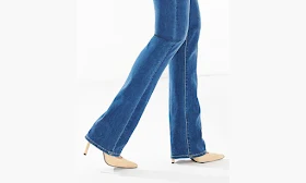 315 Shaping Boot Cut Jeans