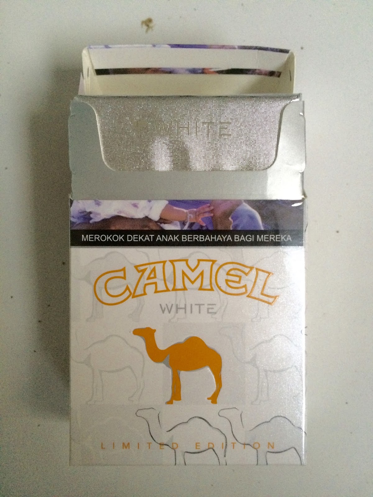  Camel  White  Limited Edition 2022 Edisi Terbatas Camel  