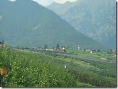 clip_image036