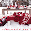 Picknick Im Schnee / Mann Und Frau Sitzen Beim Bild Kaufen 11515653 Living4media / Johannes breutigam, a successful architect, is confronted with his real life on a new year's eve.