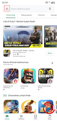 2. Jika sudah di halaman depan Play Store, silakan klik tombol menu garis tiga di pojok kiri atas