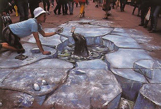 Amazing 3D Chalk Drawing Collections | 3D Chalk Drawing Photos