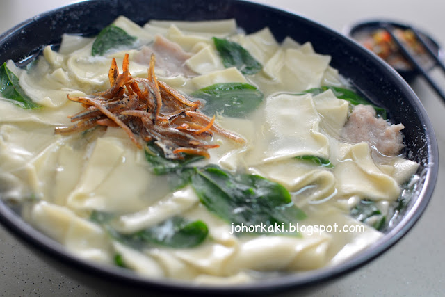 Yi-Bao-Mee-Hoon-Kueh-Pelangi-Mall-Johor-Bahru-顺利面粉粿