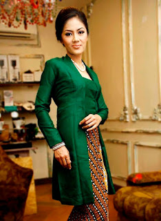 Kebaya Kutubaru Encim Hijau Model Baru