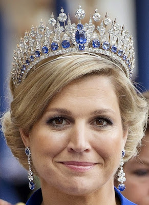 sapphire parure tiara netherlands queen emma maxima