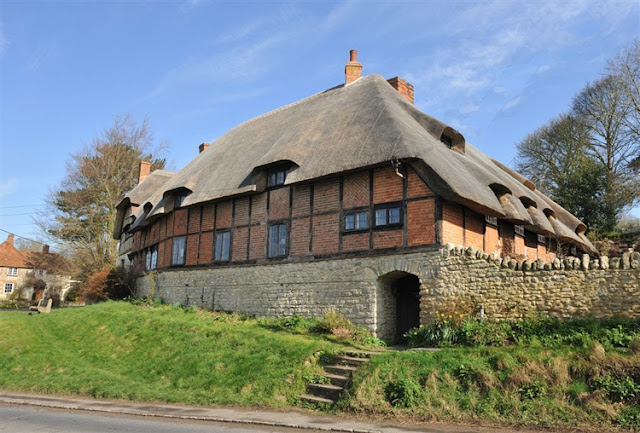 Long Crendon - England  