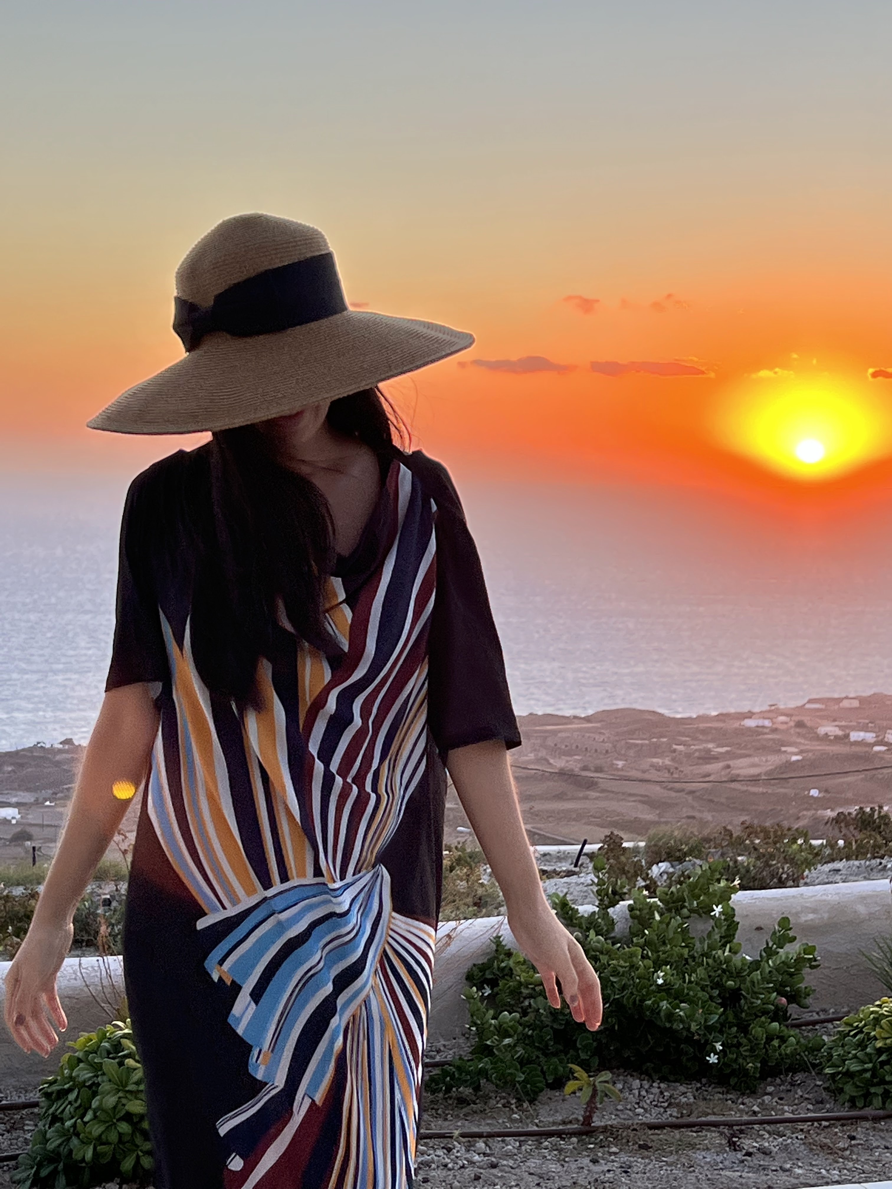 Adrienne Nguyen_Sunrise in Santorini_What to Do in Imerovigli_Where to Stay in Imerovigli_Santorini outfits_Mardanza Exclusive Deluxe Private Villa with Pool and Sea View