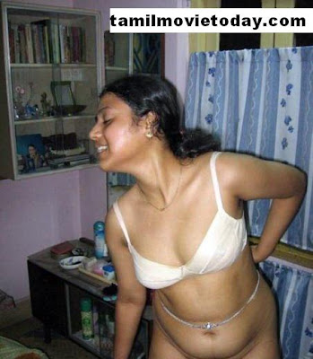  View desi aunty bhabhi nangi Photos during ibibo Photos Upload total 