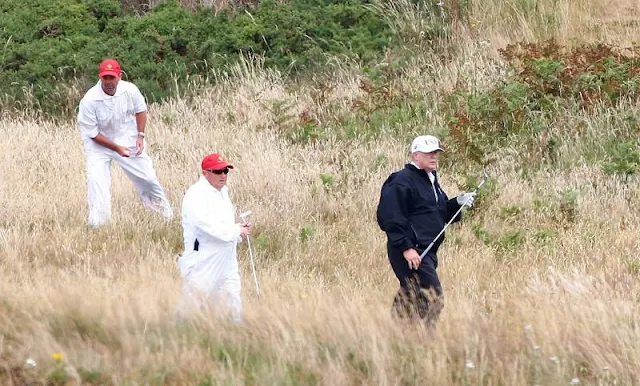 What golf says about Trump