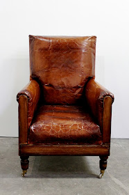 05-Lucian-Freud-Vincent-Tomczyk-Personalities-of-Objects-in-Paper-Sculptures-www-designstack-co