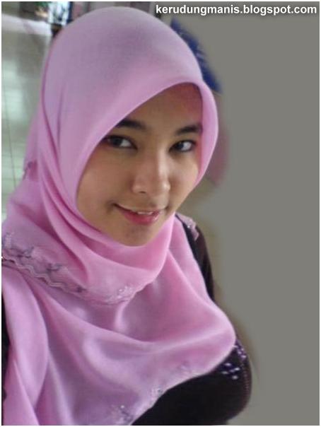 Tante Jilbab Toge Mantap  Bokep Indonesia