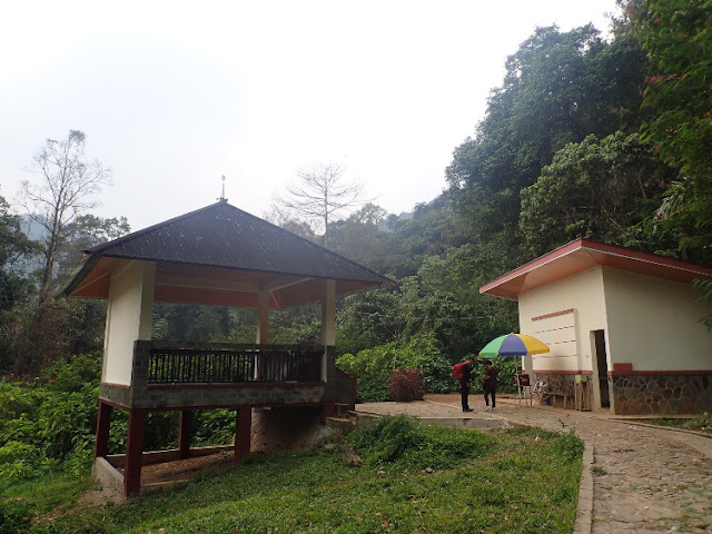 fasilitas di danau situ gunung