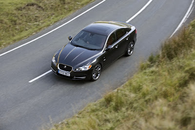 2011 Jaguar XF Black Pack Overhead