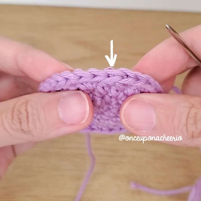 Invisible fasten off crochet tutorial technique tips and tricks
