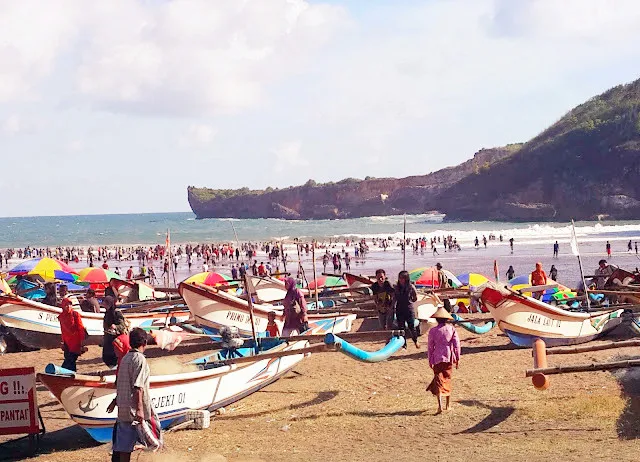 Foto Keindahan Pantai-pantai Di Yogyakarta