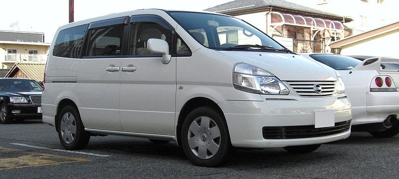  NISSAN  SERENA 