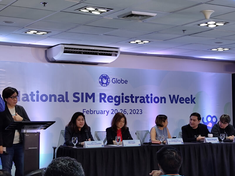DICT Usec. Lamentillo, Makati Mayor Binay together with Globe officials