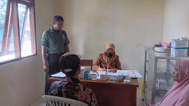 Peduli Kesehatan Warga, Babinsa Lakukan Pendampingan Posyandu Lansia.