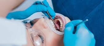 Dental surgeon in Vasundhara Ghaziabad