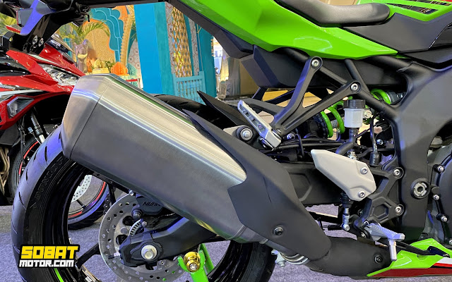 Impresi pertama Kawasaki Ninja ZX-4RR 2023 yang cuma ada 2 dikota Medan !