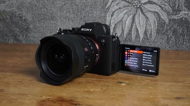 Sony A7 IV Full Specifications and Review