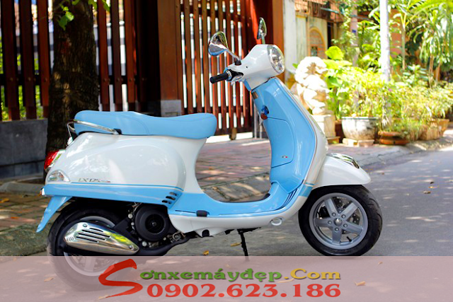 Sơn phối màu xe Vespa LX màu trắng xanh ngọc